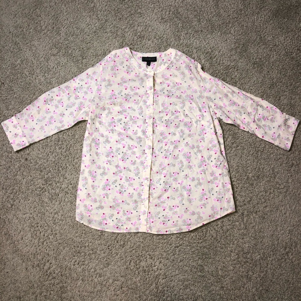 Lane Bryant Pastel Yellow Flower Button Up Blouse.